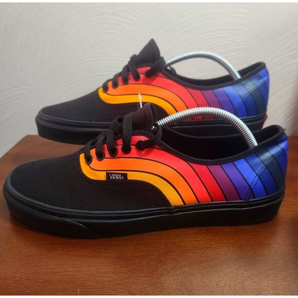 Vans Men's 500714 Authentic Refract Rainbow Skate Shoe Black Red Orange Size 11 - Picture 2 of 8
